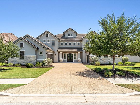 2nd image of 1418 Morning Moon Cir