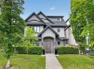 2010 29th Ave SW, Calgary, AB T2T 1N3