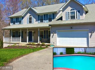 39 Cross Point Dr, Owings, MD 20736