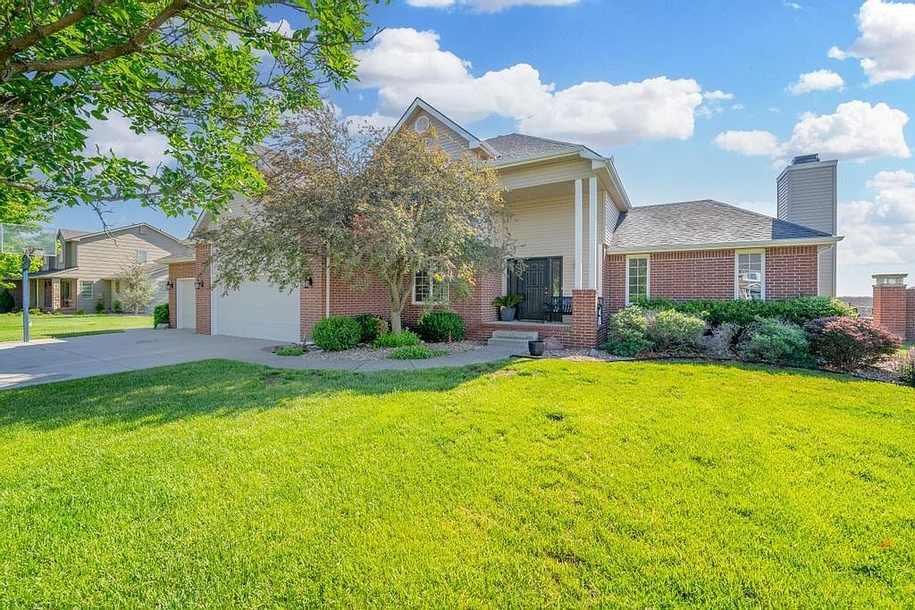 21010 W Tower Lakes Cir, Colwich, KS 67030 Zillow