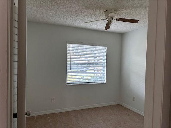 4th image of 704 San Estaban Ave