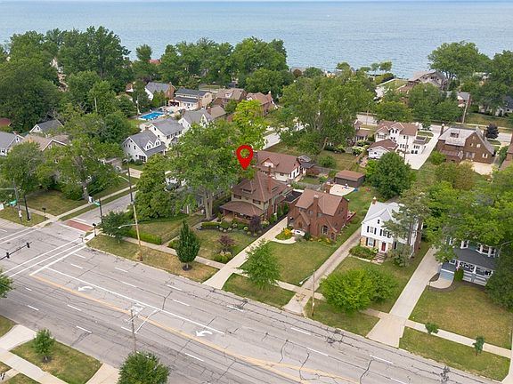 5th image of 17480 Clifton Blvd