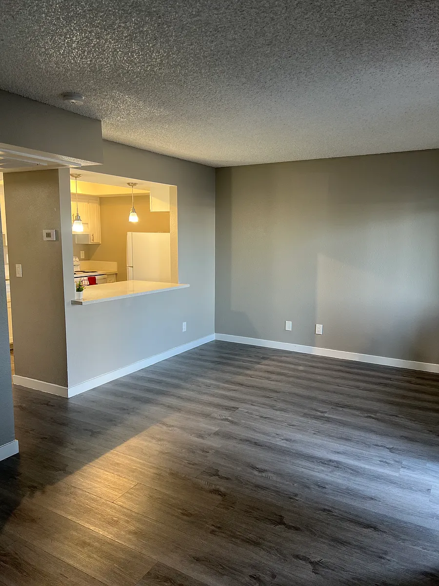 Building Photo - 6453 Casada Way #36