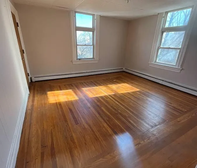 411 Laurel Hill Ave #201 — Photo 3