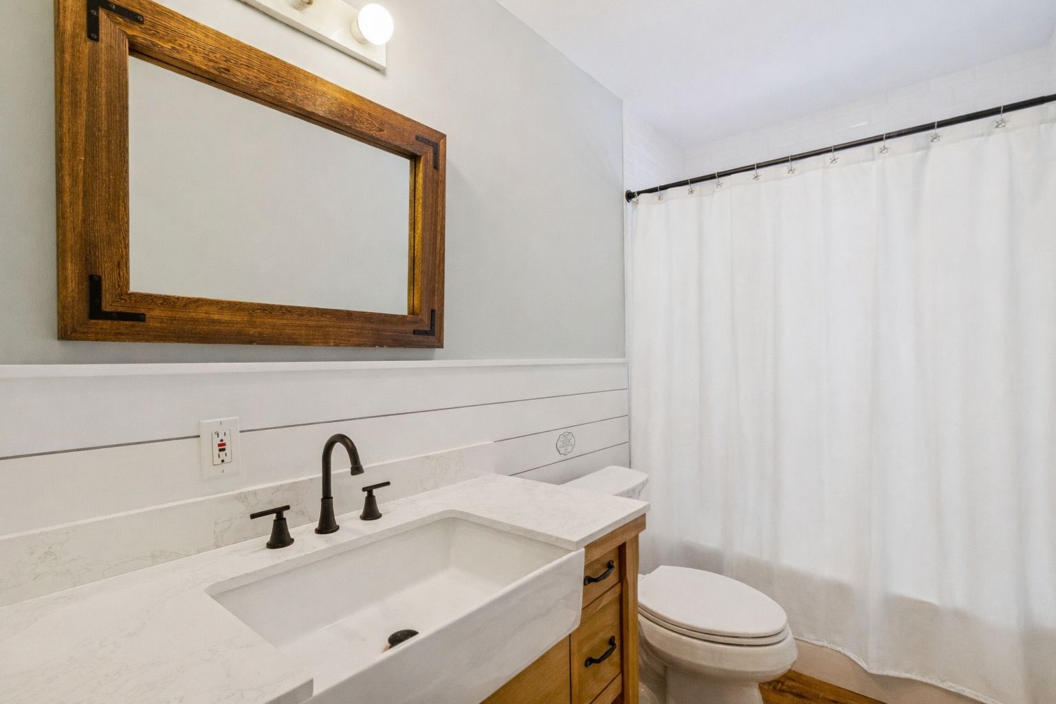 (Photo Digitally Enhanced)