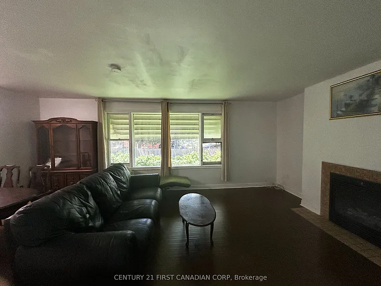 699 Huron St #A — Photo 13