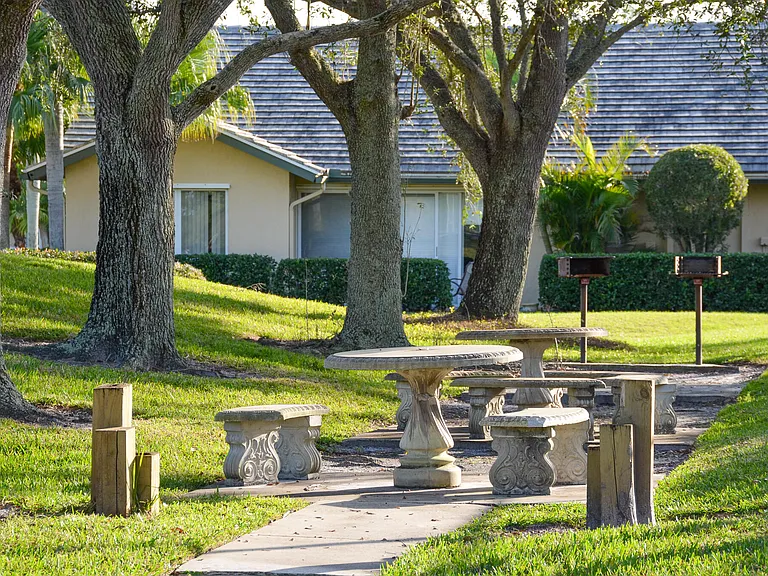 3662 SW Sunset Trace Cir — Photo 40
