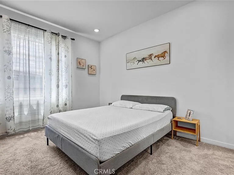 27676 Symphony Pl — Photo 21