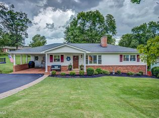 1175 Foxcroft Rd, Bristol, VA 24201