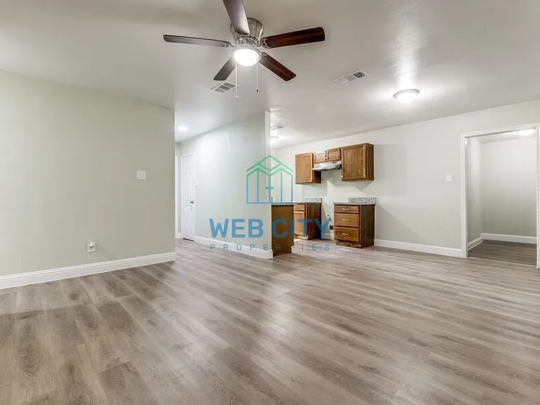 6330 Cinnamon Oaks Dr — Photo 4