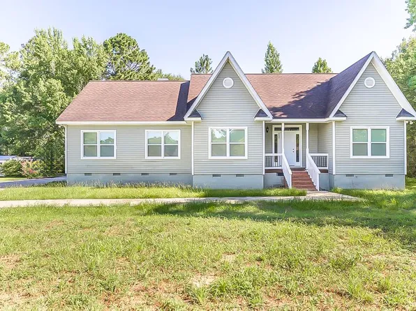 217 Cedar Lake Cir, Cordele, GA 31015