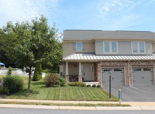 257 Eagle Dr, Ephrata, PA 17522