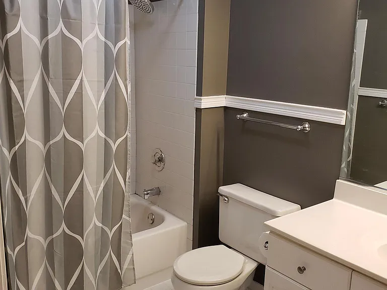 738 N Gary Ave #201 — Photo 7
