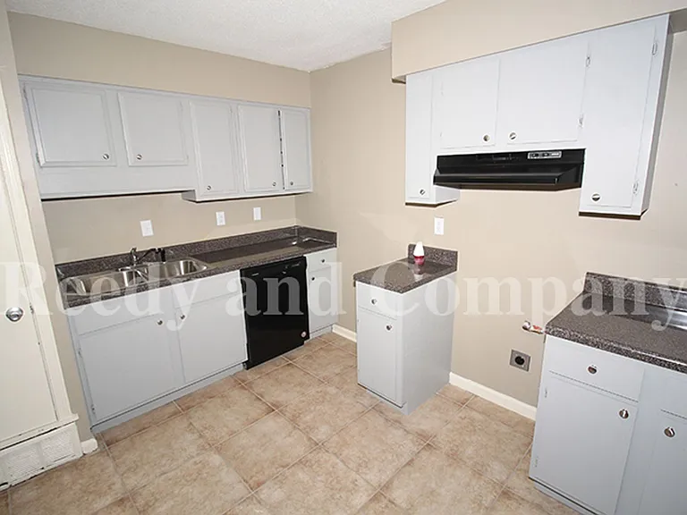 3777 McCain Rd — Photo 11