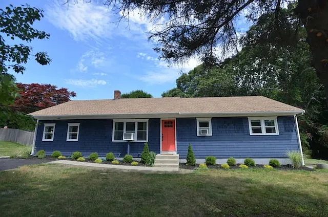 57 Roosevelt Dr — Photo 25