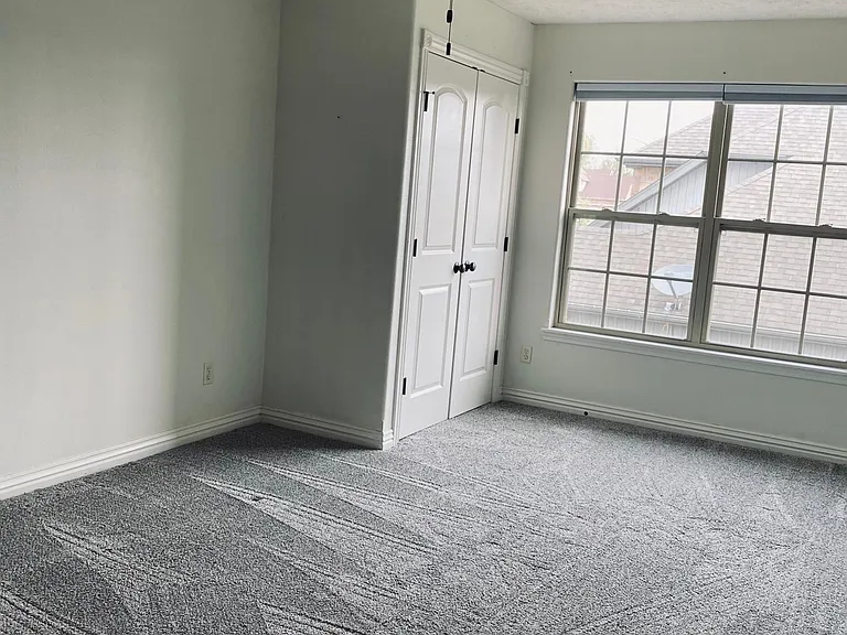 1344 N Vintage Ave — Photo 26