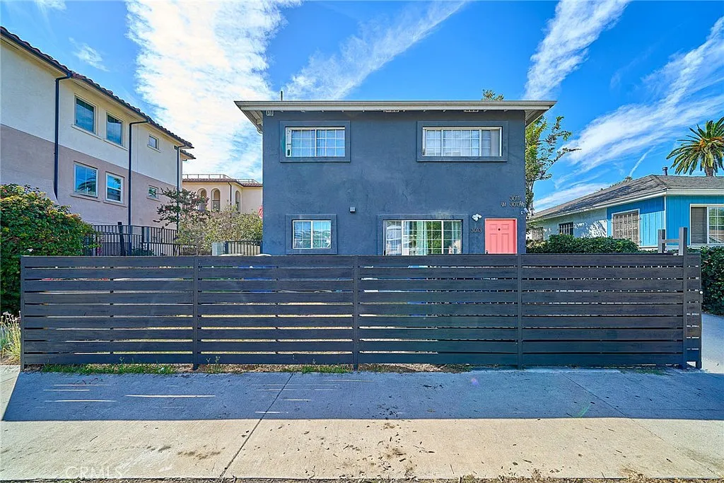 4 bed, 1750 sqft, $3,900 — Photo 1