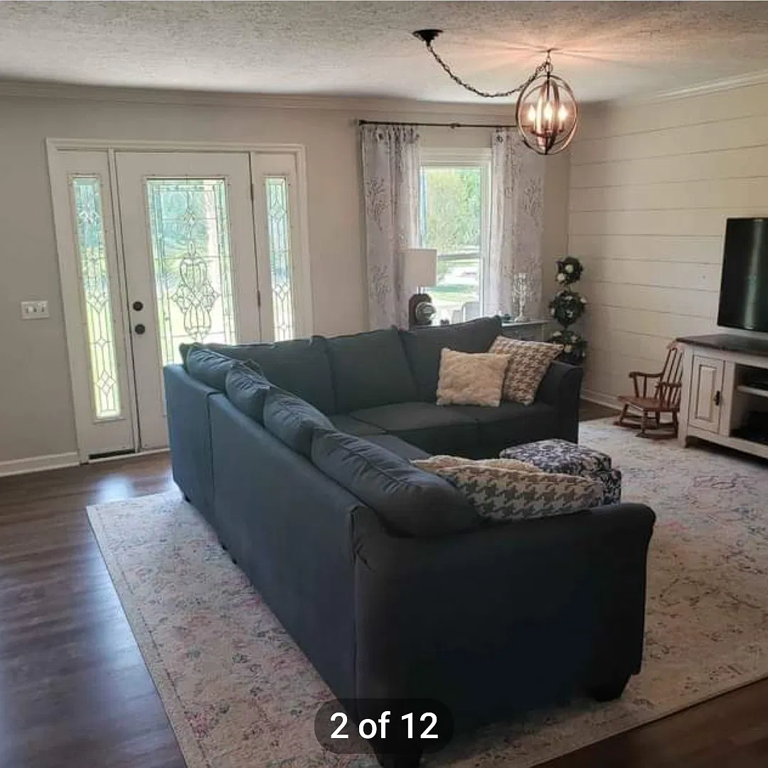 3 bed, 1840 sqft, $2,200 — Photo 2