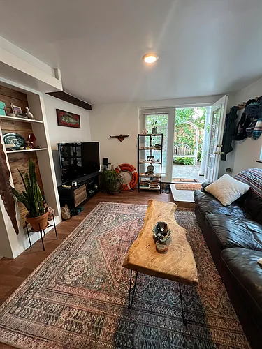 3732 Sunnyside Ave N Photo 1 3732 Sunnyside Ave N Photo 1