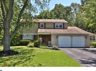 810 Hartley Pl, Lansdale, PA 19446