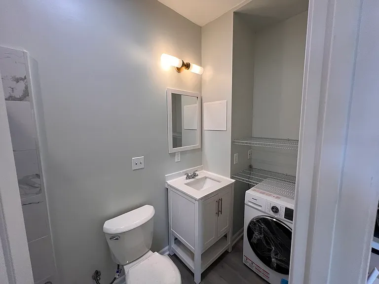 Ember Ct — Photo 13