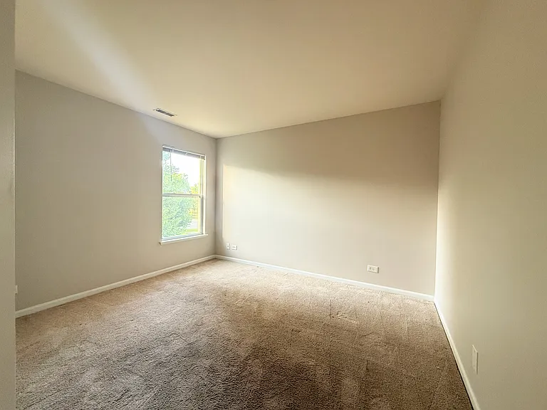 3631 Roanoke Ave — Photo 18