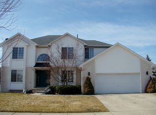 48631 Fairmont Dr, Macomb, MI