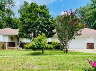 461 W Crumb Ave, Puxico, MO 63960