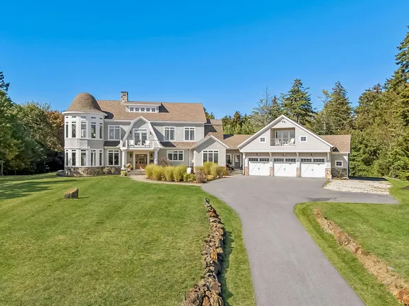 4 Cole Farm Drive, Scarborough, ME 04074