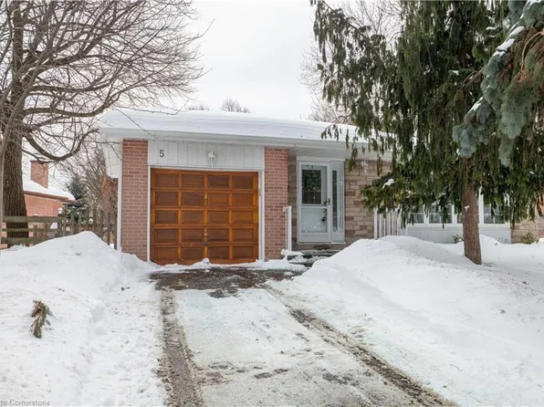 5 Bromley Cres, Brampton, ON L6T 1Z2