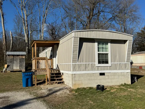 124 Century St, Manchester, TN 37355