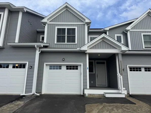 389 Old Farm Road, South Burlington, VT 05403