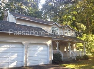 2222 Hist Col Rvr Hwy, Troutdale, OR 97060