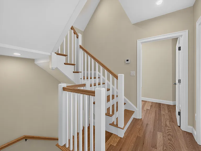 25 Richfield St #2 — Photo 5