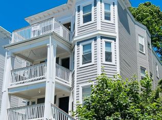 95 Draper St #3, Dorchester, MA 02122