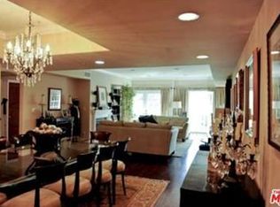 2340 Fox Hills Dr APT 301, Los Angeles, CA 90064