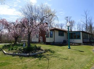 4757 E Weyhe Rd, Port Clinton, OH 43452