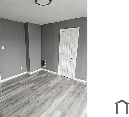 5554 Crowson St — Photo 11
