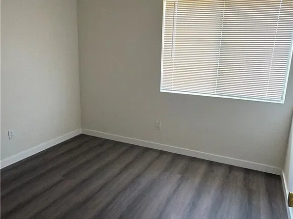 1460 Kendall Dr Unit 15, San Bernardino, CA 92407