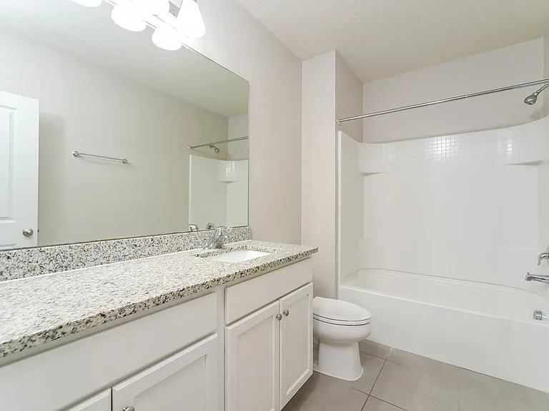 1201 Croydon Cir — Photo 15