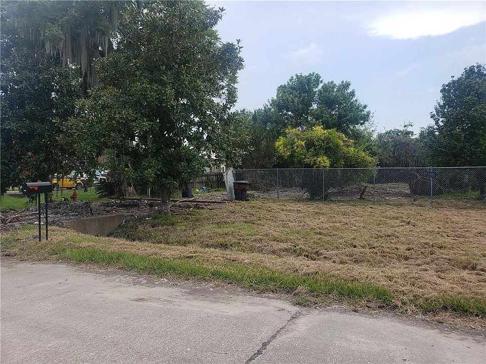 2nd image of 153 Forest Dr