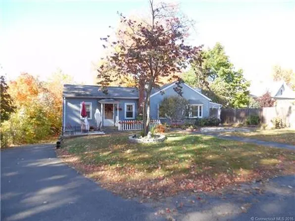 18 Vermont Ct, Southington, CT 06489