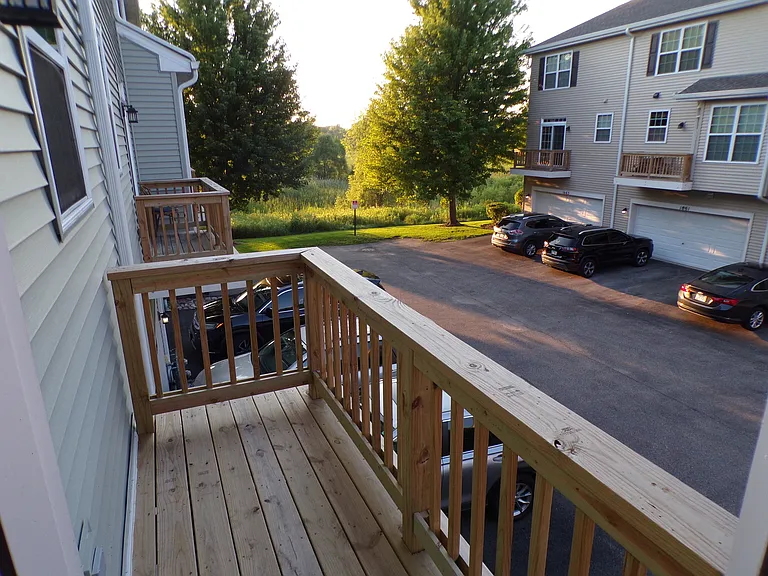 1645 W Turtle Creek Ln — Photo 3