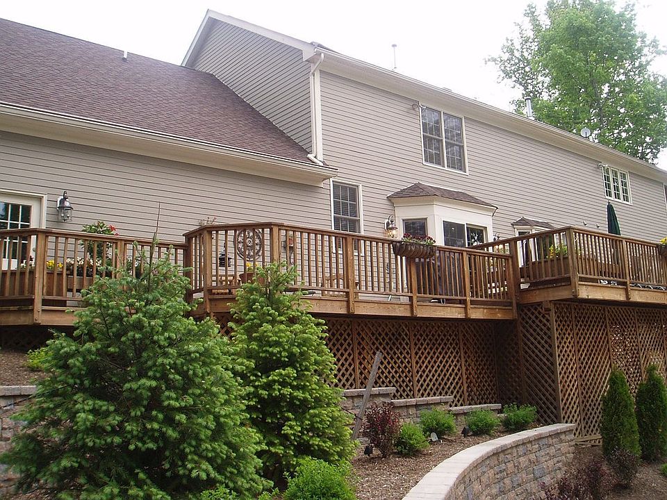 2nd image of 2 Connet Ln