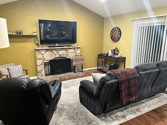 4th image of 9227 Carla Way