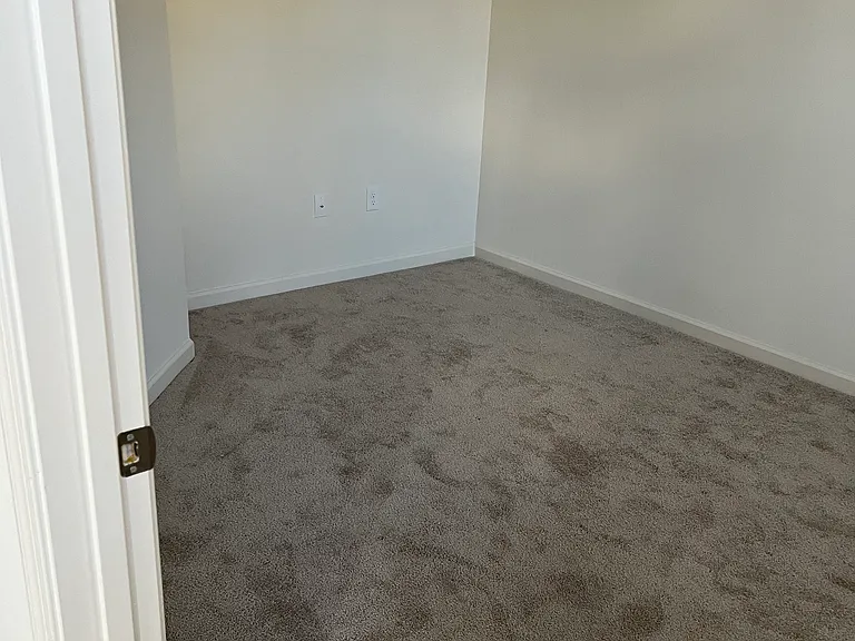 313 Ashby Commons Dr — Photo 15