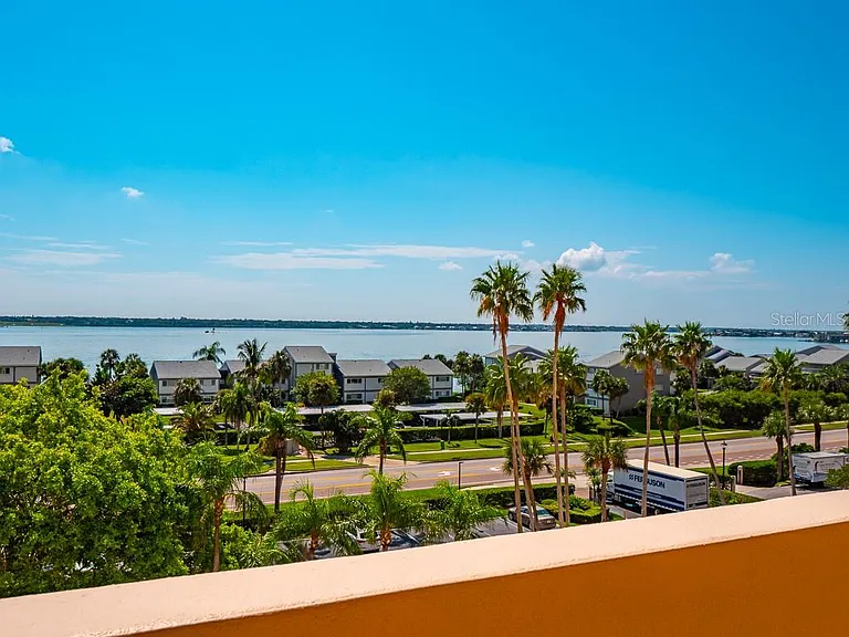 1270 Gulf Blvd #603 — Photo 29