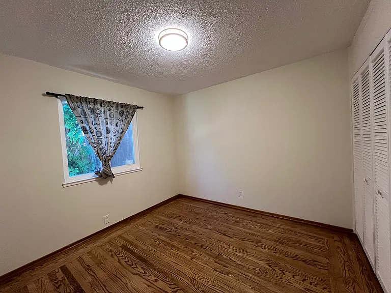 4067 Wesley Way — Photo 13