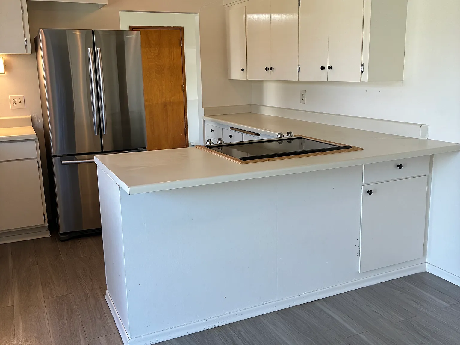 3 bed, 1.5 bath, 1428 sqft, $2,200 — Photo 2