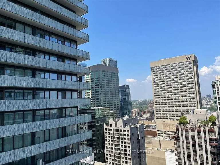 50 Charles St E #2506 — Photo 9
